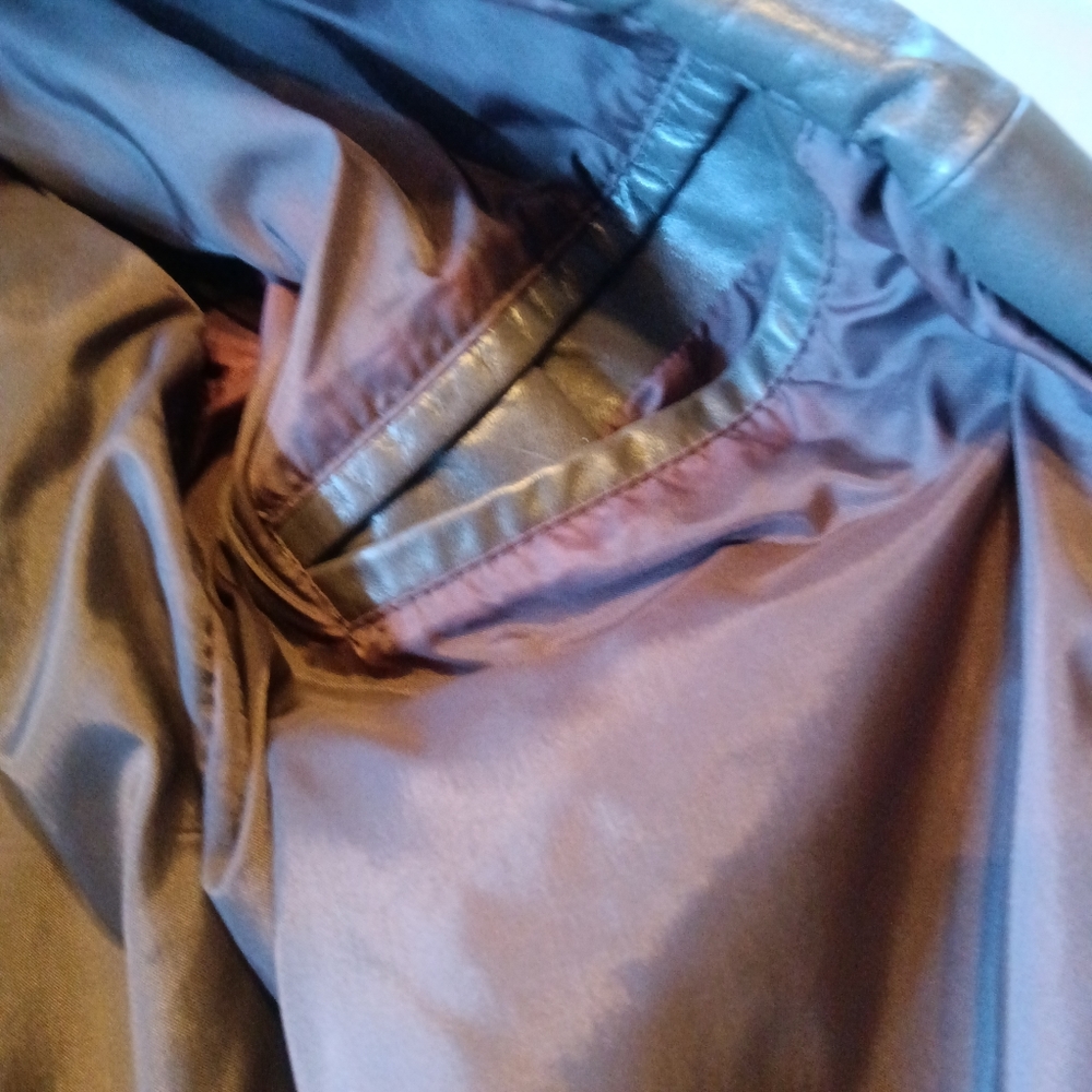 Leather Jacket - Picture 7 of 10